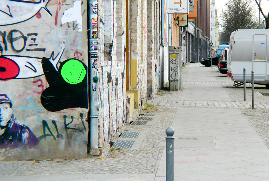 beatfreak-corporate-design-veranstaltung-berlin-logo-neon-guerilla-marketing-signet-(3)