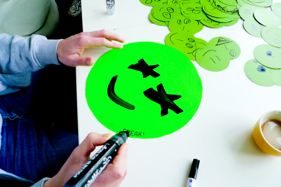 beatfreak-corporate-design-veranstaltung-berlin-logo-neon-guerilla-marketing-signet