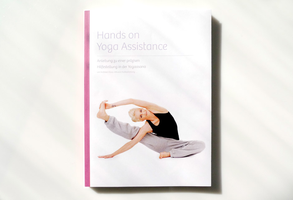 yoga-buchgestaltung-berlin-editorial-artwork-book-gestaltung
