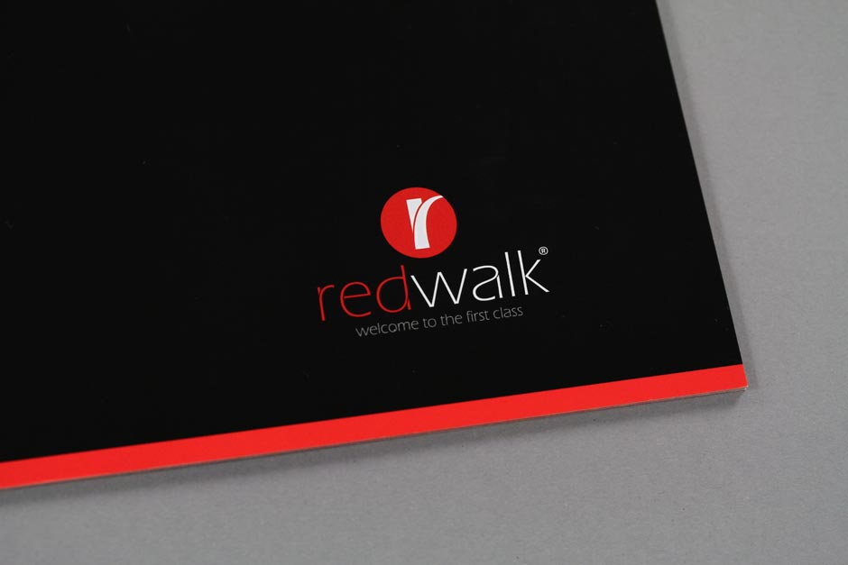 redwalk-corporate-design-bus-vip-berlin-logo-editiorial